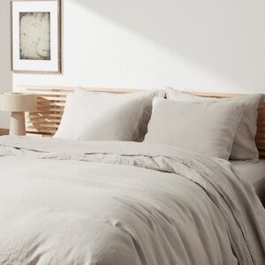 PARACHUTE Linen Pillowcase Set color: Bone like new Size Standard